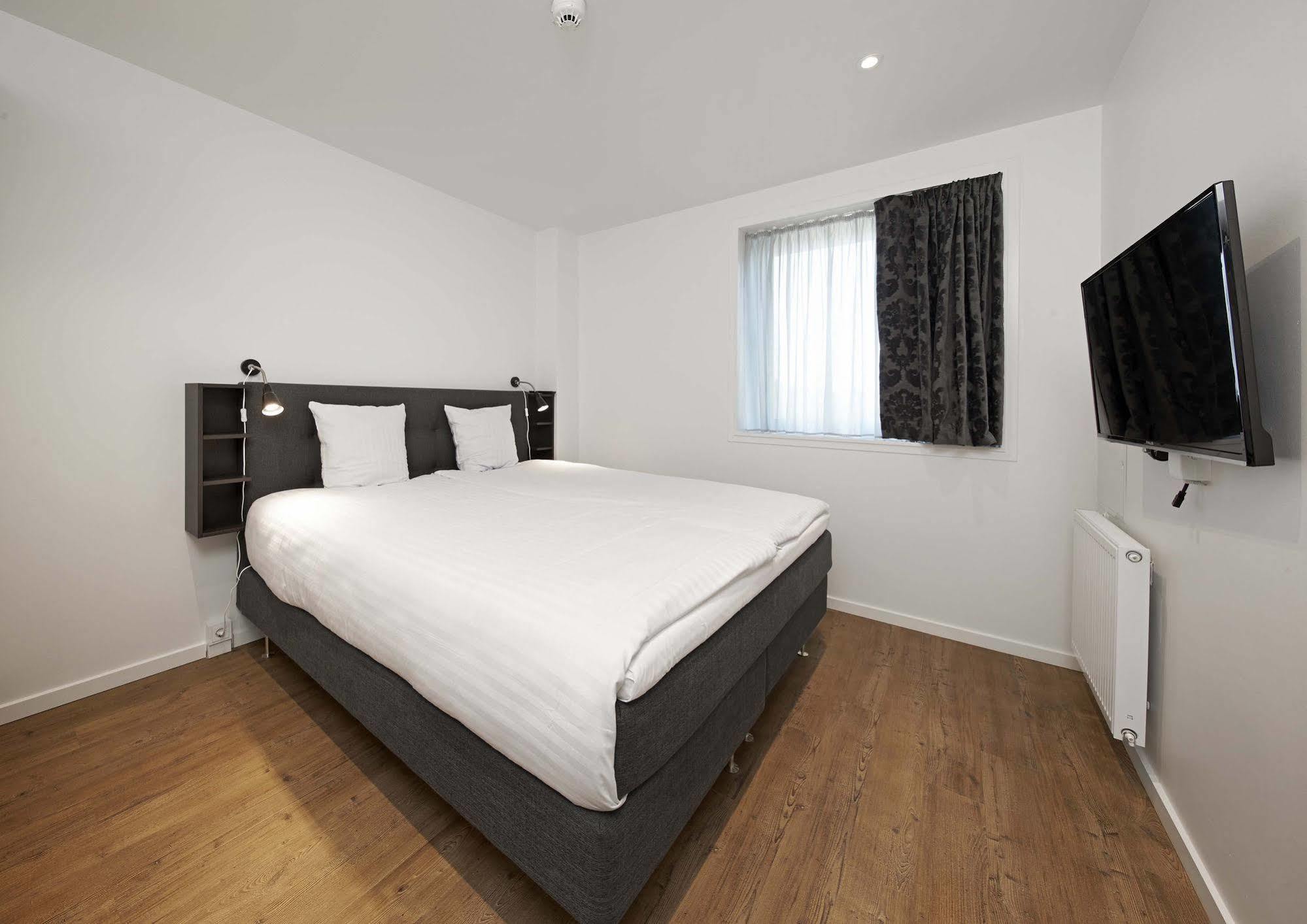 Living Suites Nærum Εξωτερικό φωτογραφία